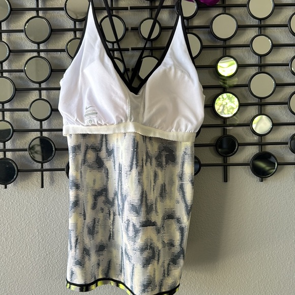 Nike Tankini Top - Picture 4 of 5